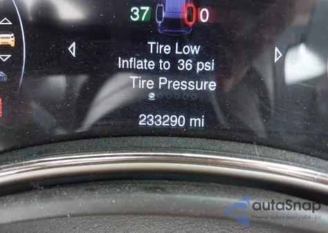 2014 Jeep Grand Cherokee Summit z USA, uszkodzony, nr VIN 1C4RJFJT0EC521614